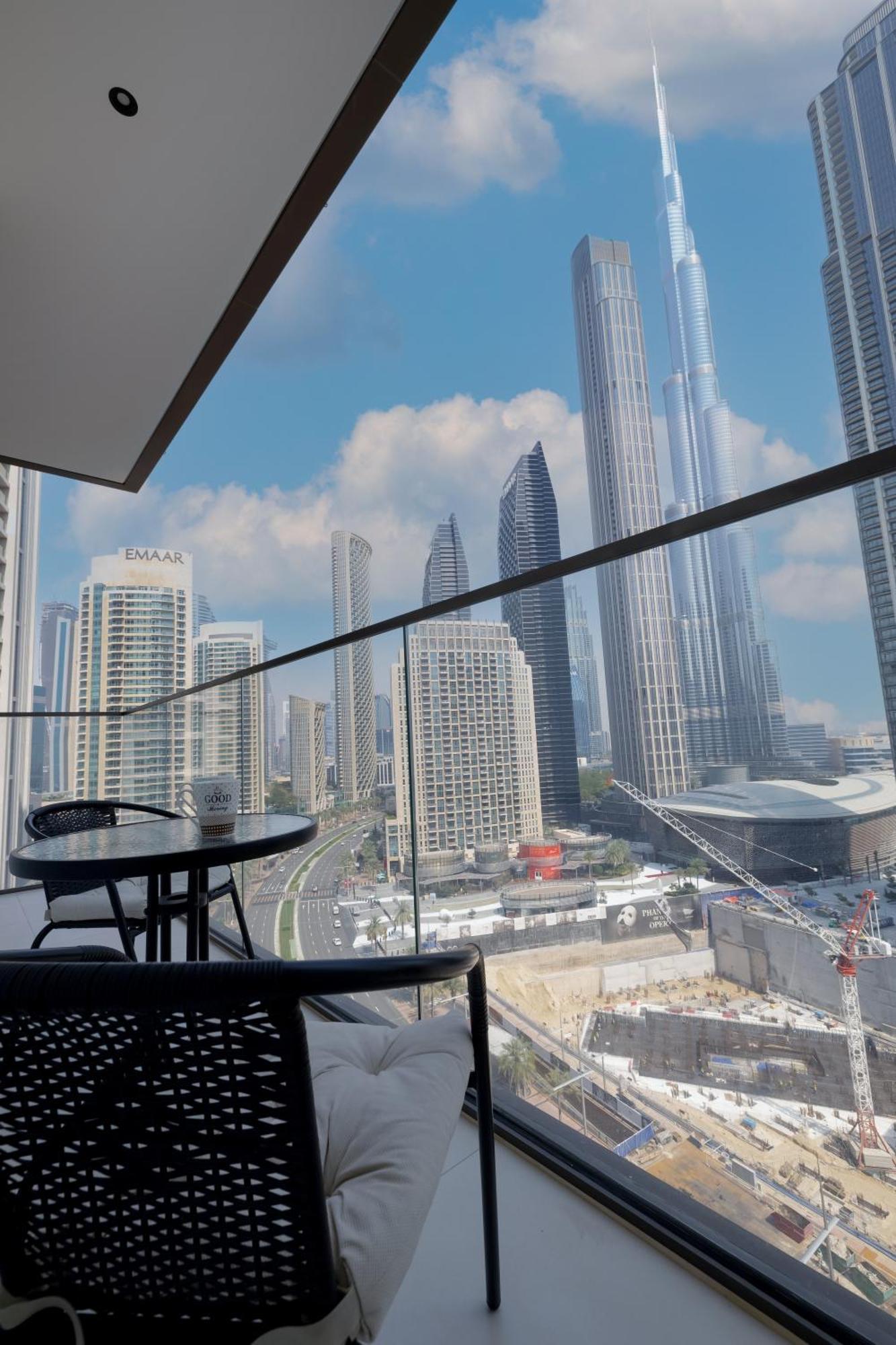 Burj Crown 2Br Apartment With Panoramic Burj Khalifa View 두바이 외부 사진