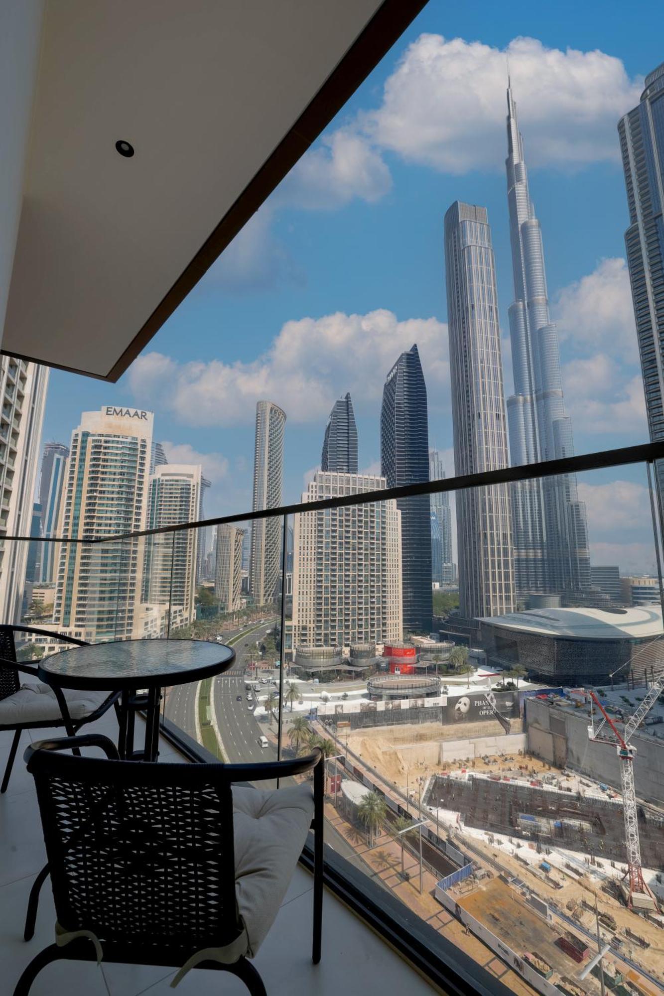 Burj Crown 2Br Apartment With Panoramic Burj Khalifa View 두바이 외부 사진